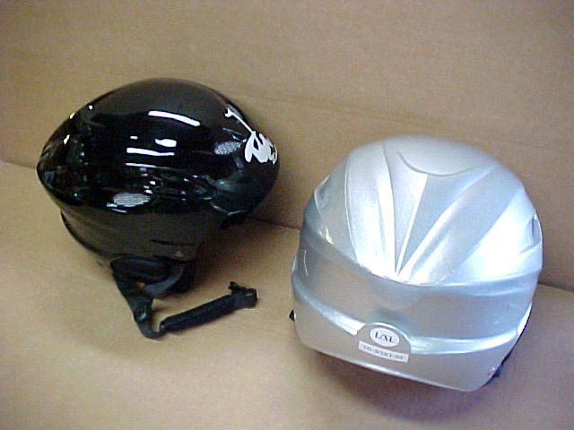 Helmet1.jpg